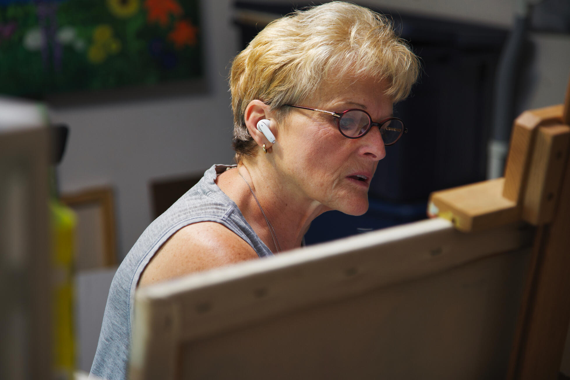 Veronica de Saint Phalle in her studio in Johnson Vermont